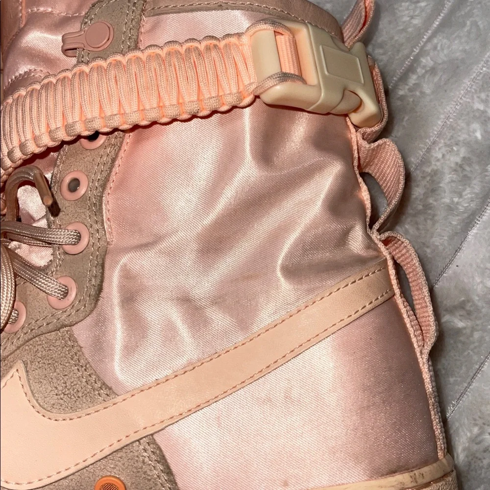 Nike Special Field Air Force 1 in “Orange Pulse” | Size 11 Women